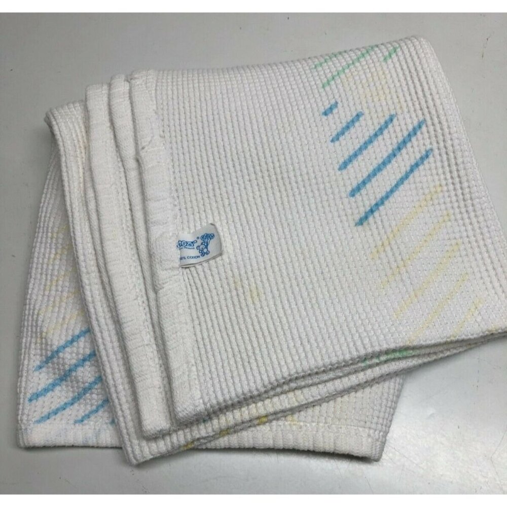 Vintage JE Morgan Cozy Thermal Baby Blanket White Teddy Bears